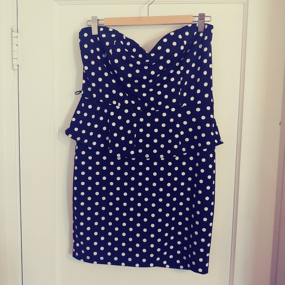 Dots polka dot strapless peplum dress